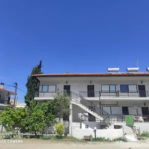 Διαμέρισμα Iris, Πευκοχώρι